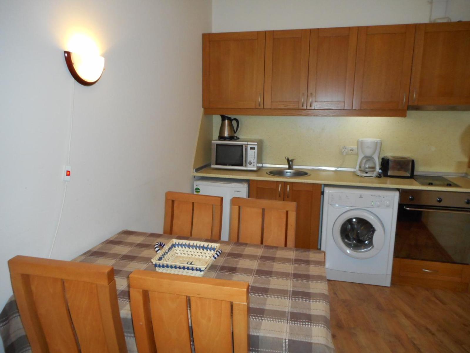 Tes Royal Plaza Apartments ボロヴェッツ エクステリア 写真