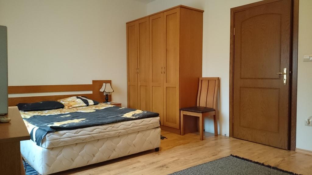 Tes Royal Plaza Apartments ボロヴェッツ エクステリア 写真